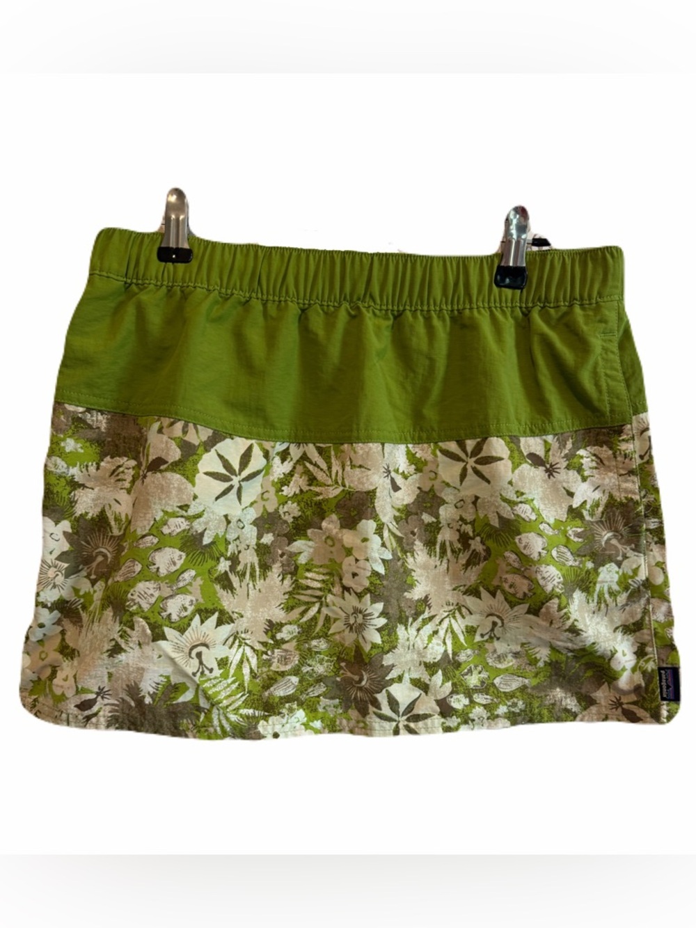 Patagonia Baggies Skirt size Small Women’s Green / White Tropical Print